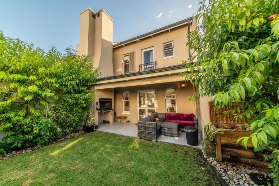 To Let 3 Bedroom Property for Rent in Koelenhof Western Cape